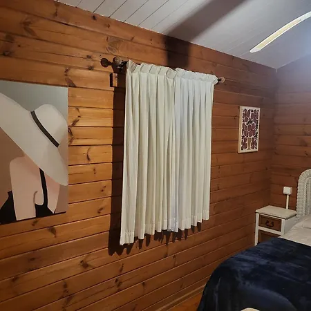 Vakantiehuis Casa Madera Urbanizacion Socorro *